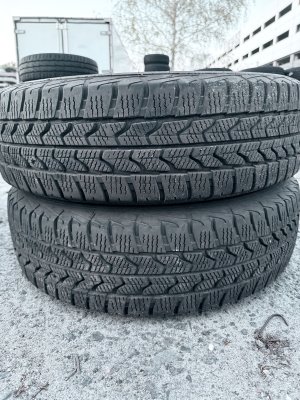 Goodyear UltraGrip Cargo 205/75 16