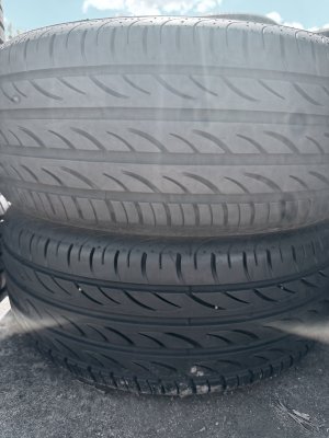 Pirelli Pzero Nero 215/45 17